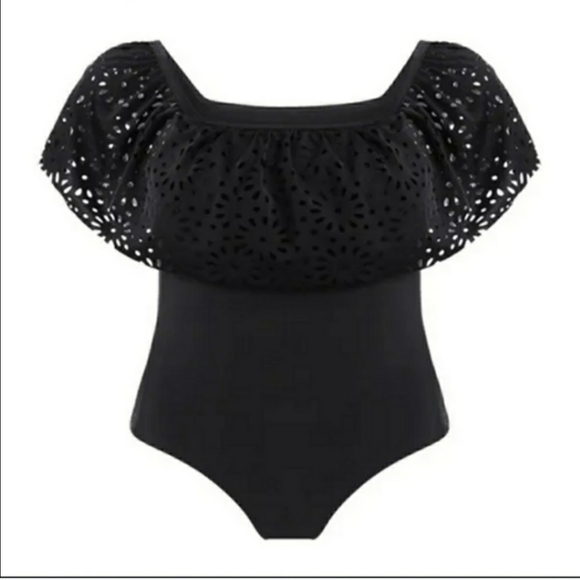 New In Package Bandage Brazilian One Piece Swimsuit - Picture 3 of 4